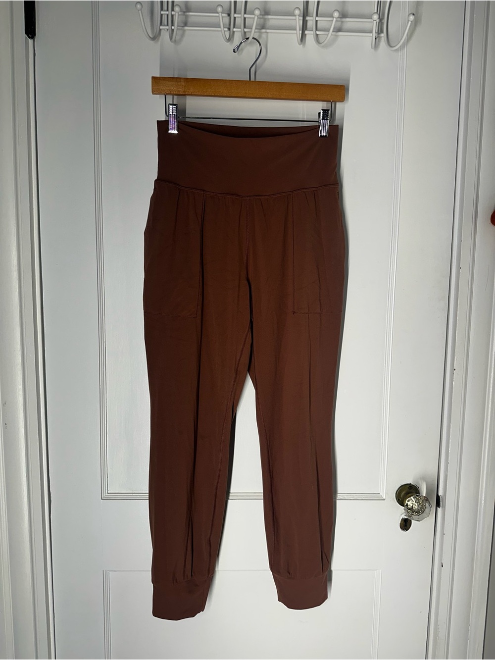 Athleta Dusty Rose Women's Salutation Jogger Pants